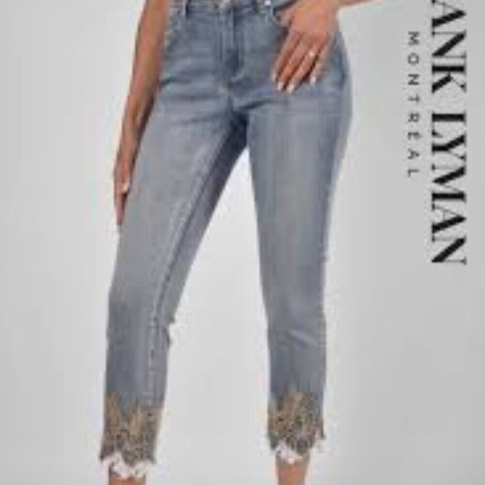 Frank Lyman Montreal Embroidered Light Blue Cropped Jeans with Lace Detail S/P